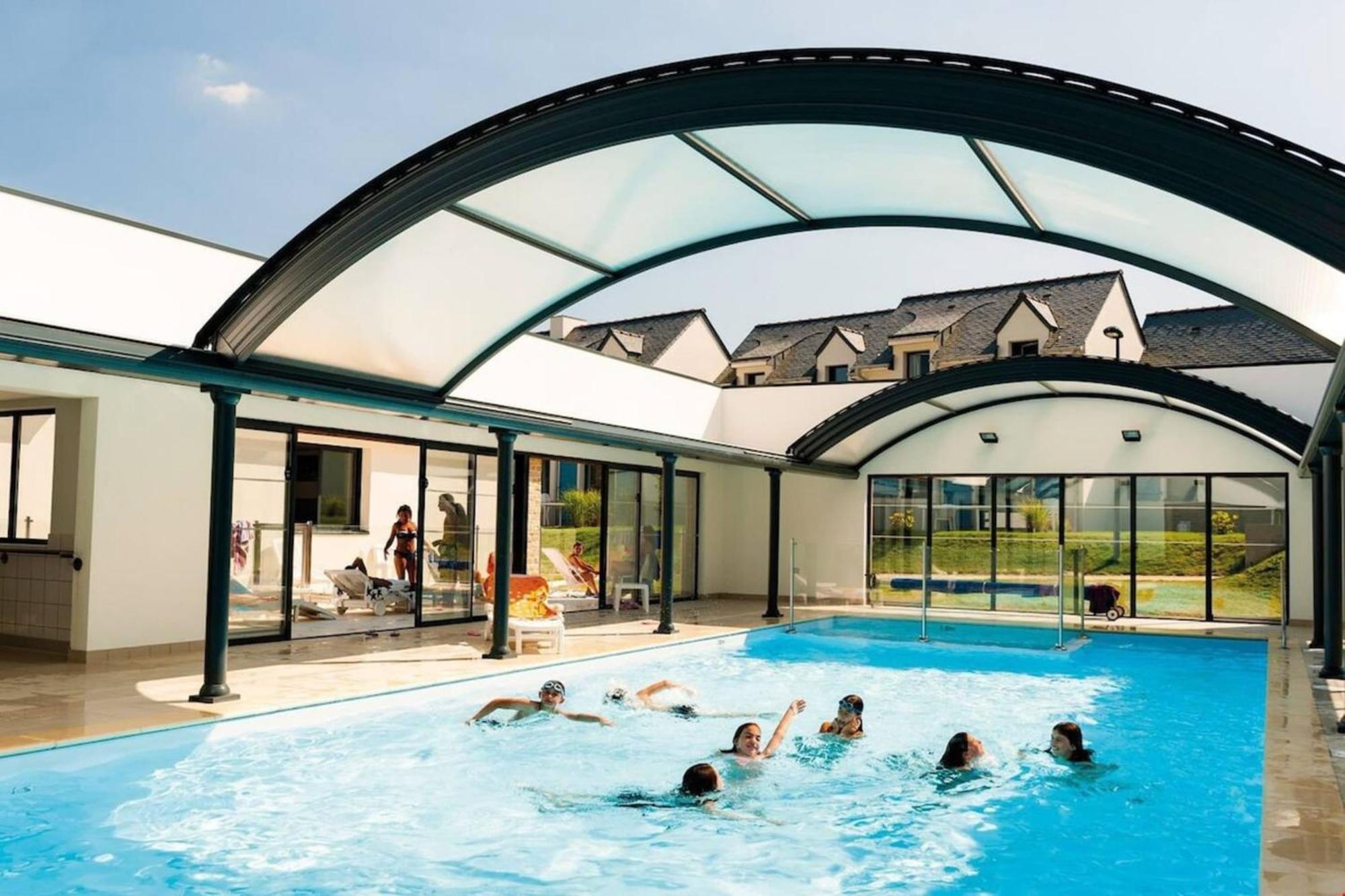 Maisonnette Tout Confort - Golf - Piscine Queven Exterior photo